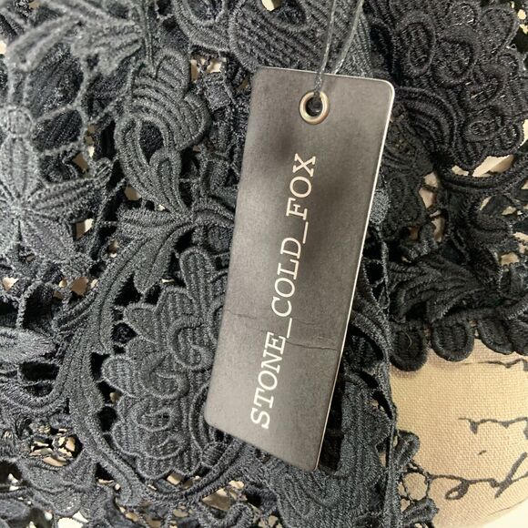 NWT Stone Cold Fox Charlie‎ Blouse Size S Black Lace Crochet Crop Preppy Boho - Picture 8 of 8